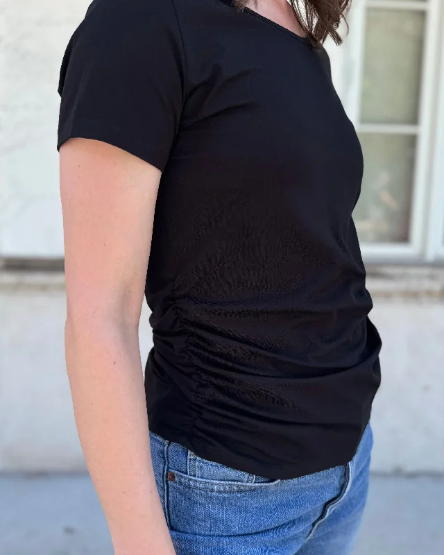 JANEY ruched tee in Black