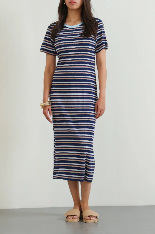 STRIPED FITTED DRESS