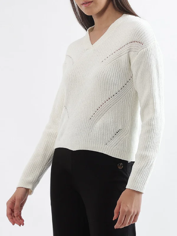 Centre Stage Women Cream Printed V Neck Sweater