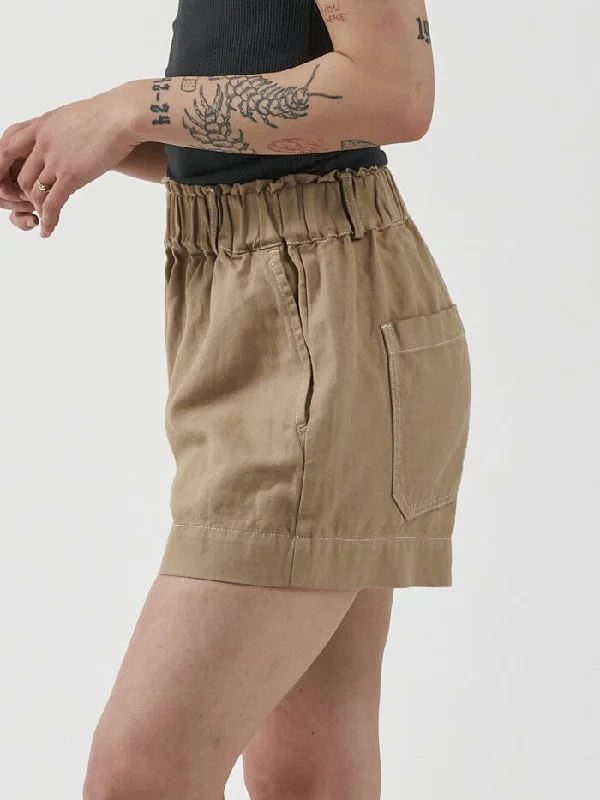 Intuition Short - Faded Khaki